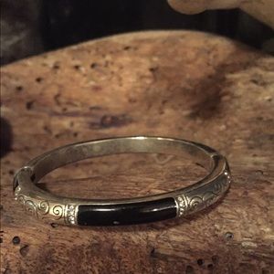 Brighton Bracelet with hinge and magnet closure